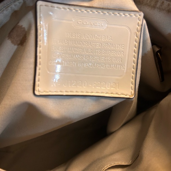 Coach Tan and Cream Crossbody Bag - Picture 8 of 10